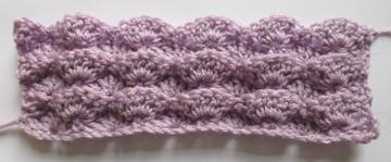 Large raised shell stitch